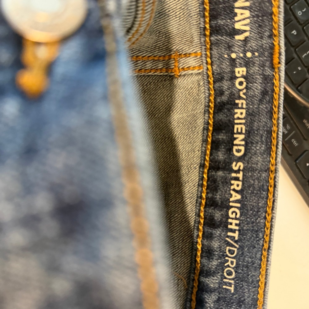 Old Navy Boyfriend Straight Jeans Women 12 Blue Distressed Raw Hem - Picture 3 of 6